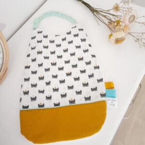 Serviette élastiquée Masque De Chat Uni Curry (1)