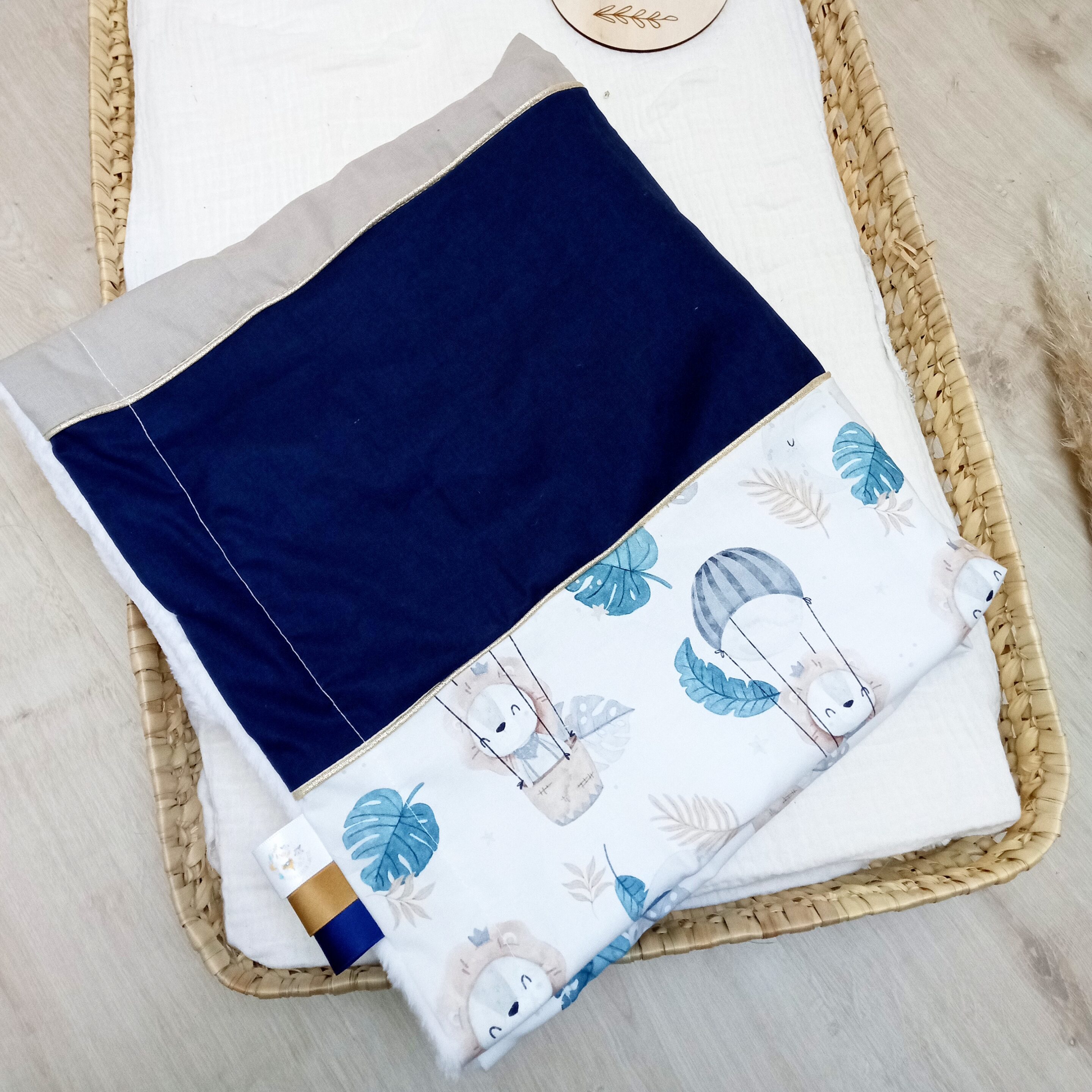 couverture, fleurs de sureau, crème et camel (copie)
