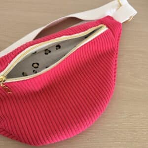 sac banane, léopard coeur fuchsia (copie)