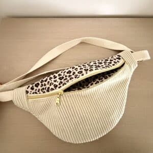 sac banane, léopard coeur fuchsia (copie)