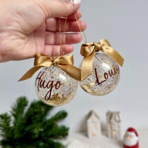 boule de noël, crème et pailletée doré. (copie)